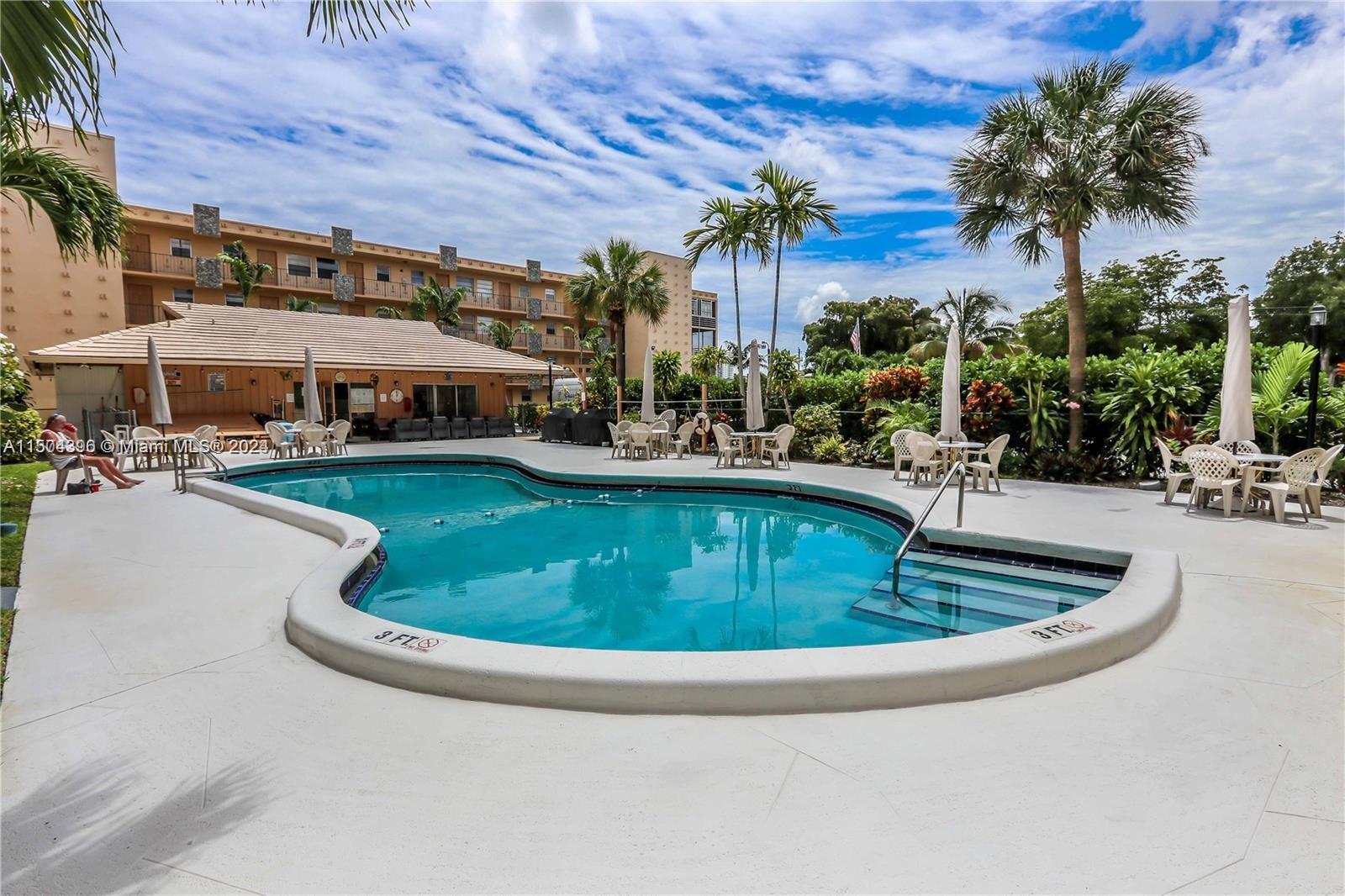 2145 Pierce St, Hollywood, FL, 33020 United States, 1 Bedroom Bedrooms, ,1 BathroomBathrooms,Residential,For Sale,Pierce St,A11504396