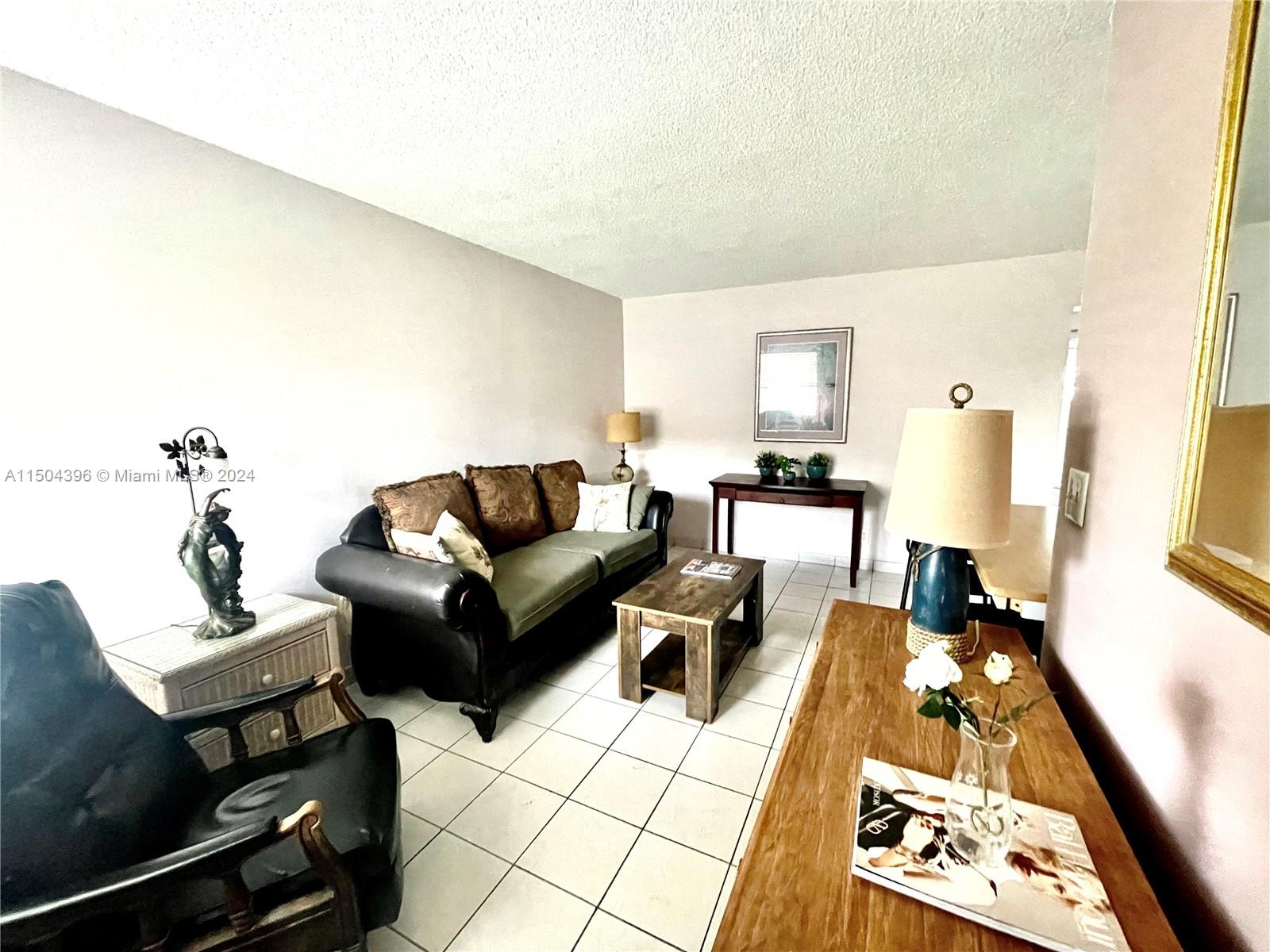 2145 Pierce St, Hollywood, FL, 33020 United States, 1 Bedroom Bedrooms, ,1 BathroomBathrooms,Residential,For Sale,Pierce St,A11504396