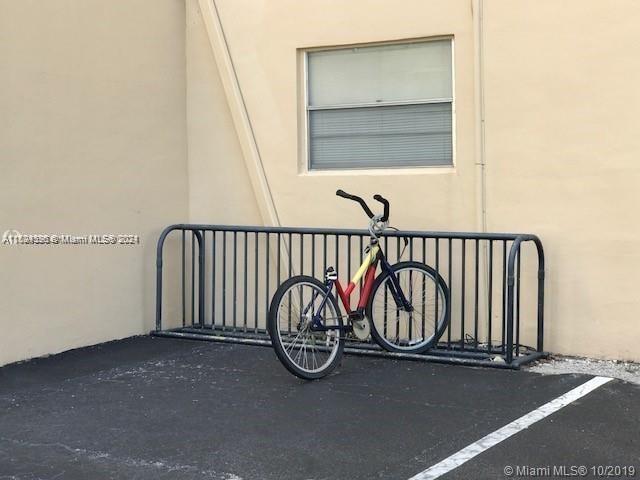 2145 Pierce St, Hollywood, FL, 33020 United States, 1 Bedroom Bedrooms, ,1 BathroomBathrooms,Residential,For Sale,Pierce St,A11504396