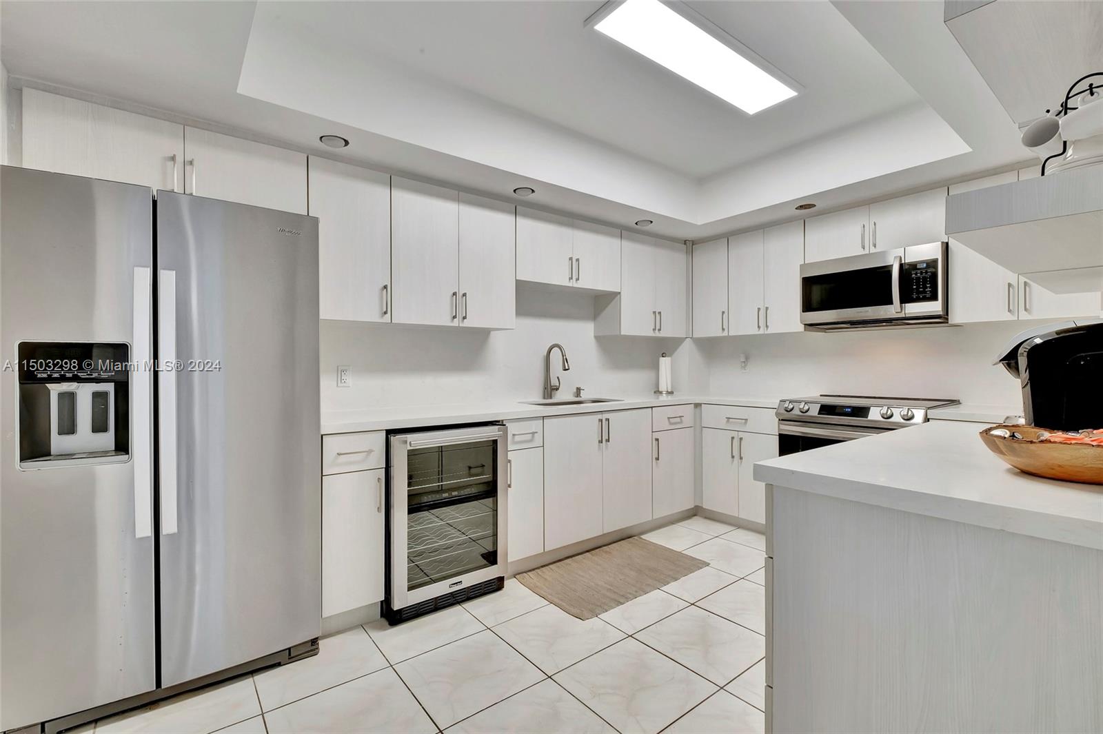 5825 Collins Ave 11E, Miami Beach, Florida 33140, 2 Bedrooms Bedrooms, ,2 BathroomsBathrooms,Residential,For Sale,5825 Collins Ave 11E,A11503298