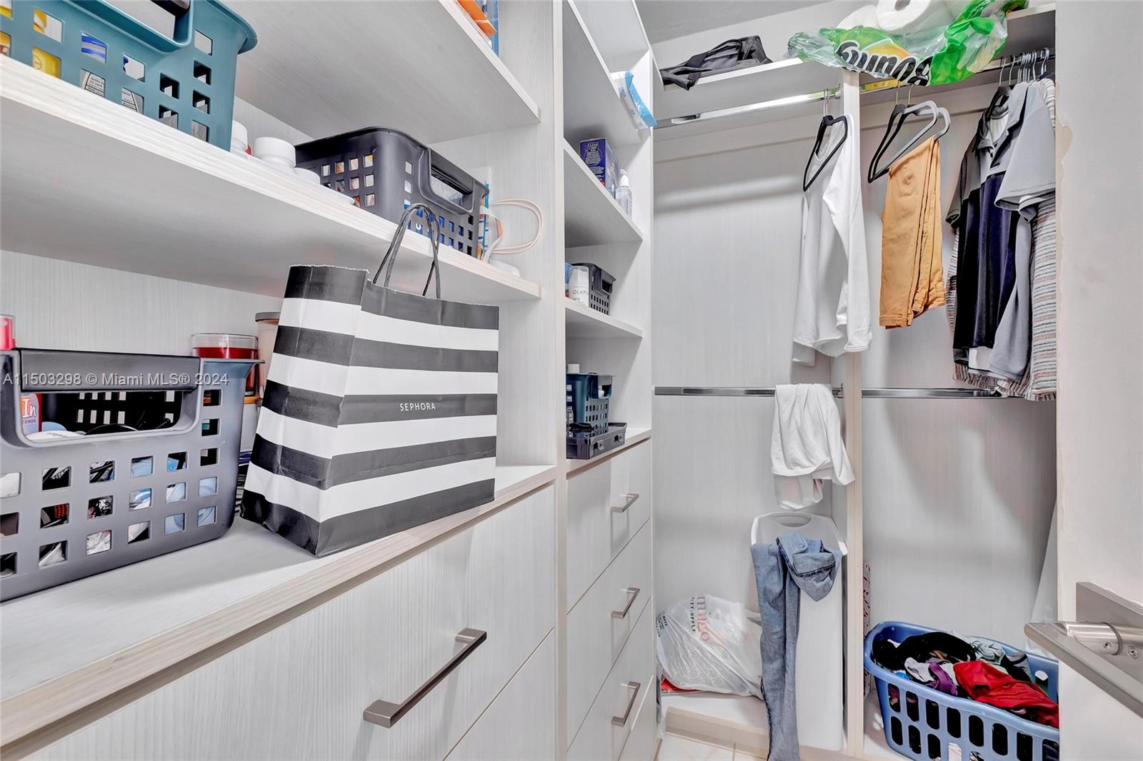 5825 Collins Ave 11E, Miami Beach, Florida 33140, 2 Bedrooms Bedrooms, ,2 BathroomsBathrooms,Residential,For Sale,5825 Collins Ave 11E,A11503298