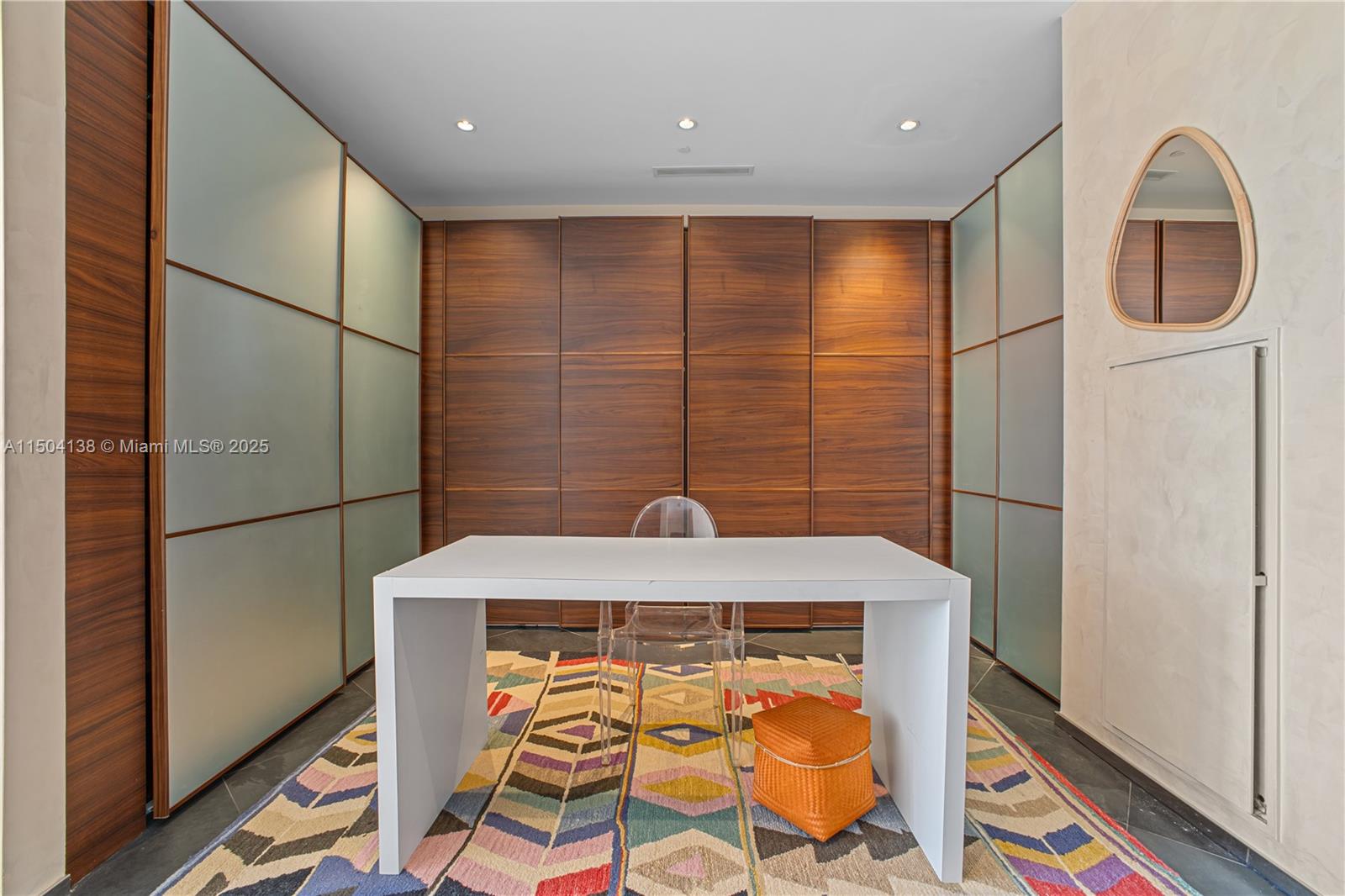 800 Pointe Dr, Miami Beach, FL, 33139 United States, 3 Bedrooms Bedrooms, ,3 BathroomsBathrooms,Residential,For Sale,Pointe Dr,A11504138