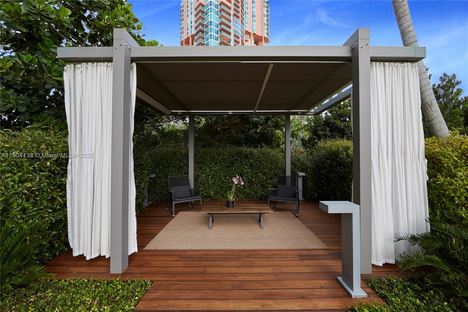 800 Pointe Dr, Miami Beach, FL, 33139 United States, 3 Bedrooms Bedrooms, ,3 BathroomsBathrooms,Residential,For Sale,Pointe Dr,A11504138