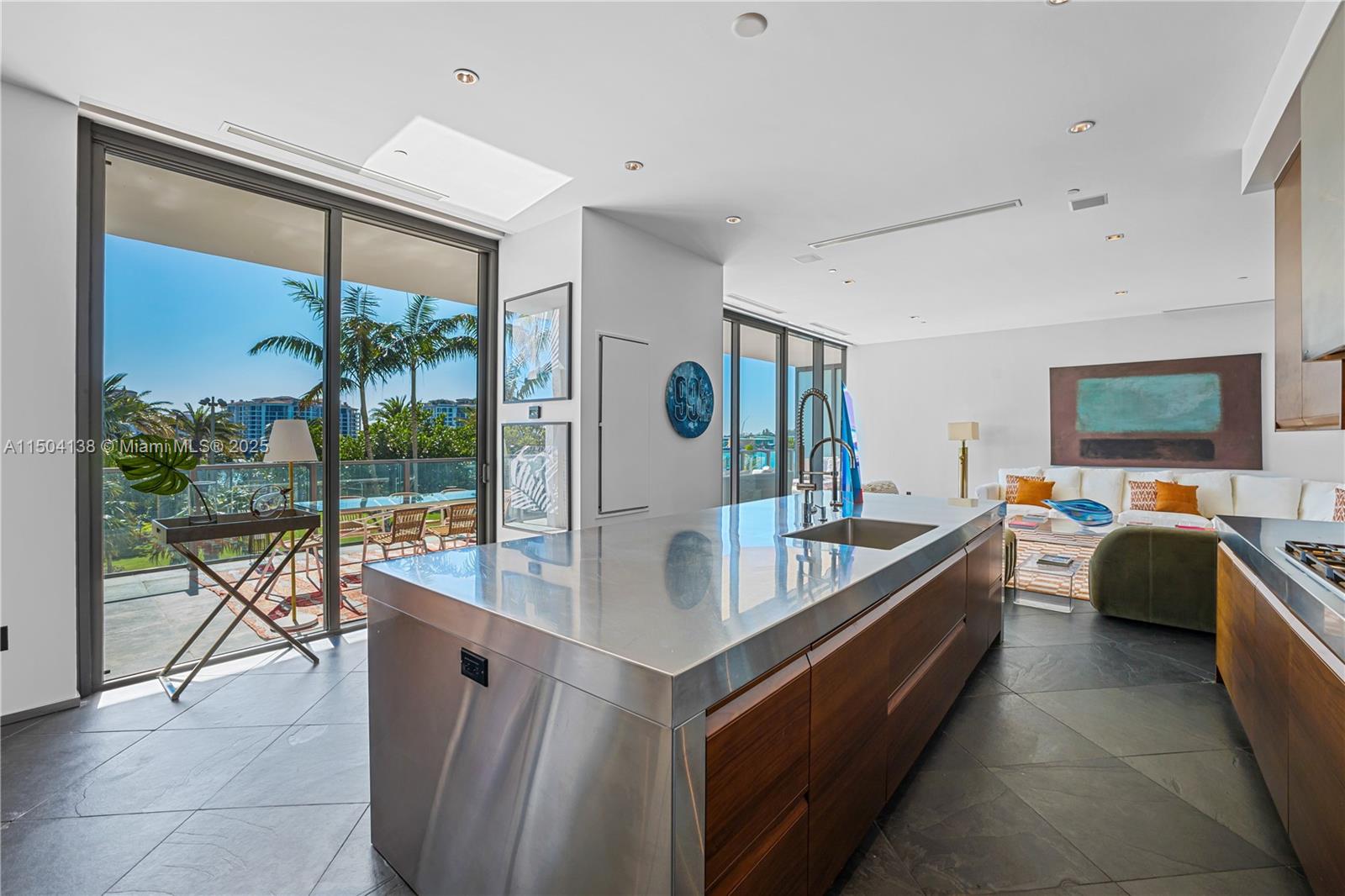 800 Pointe Dr, Miami Beach, FL, 33139 United States, 3 Bedrooms Bedrooms, ,3 BathroomsBathrooms,Residential,For Sale,Pointe Dr,A11504138