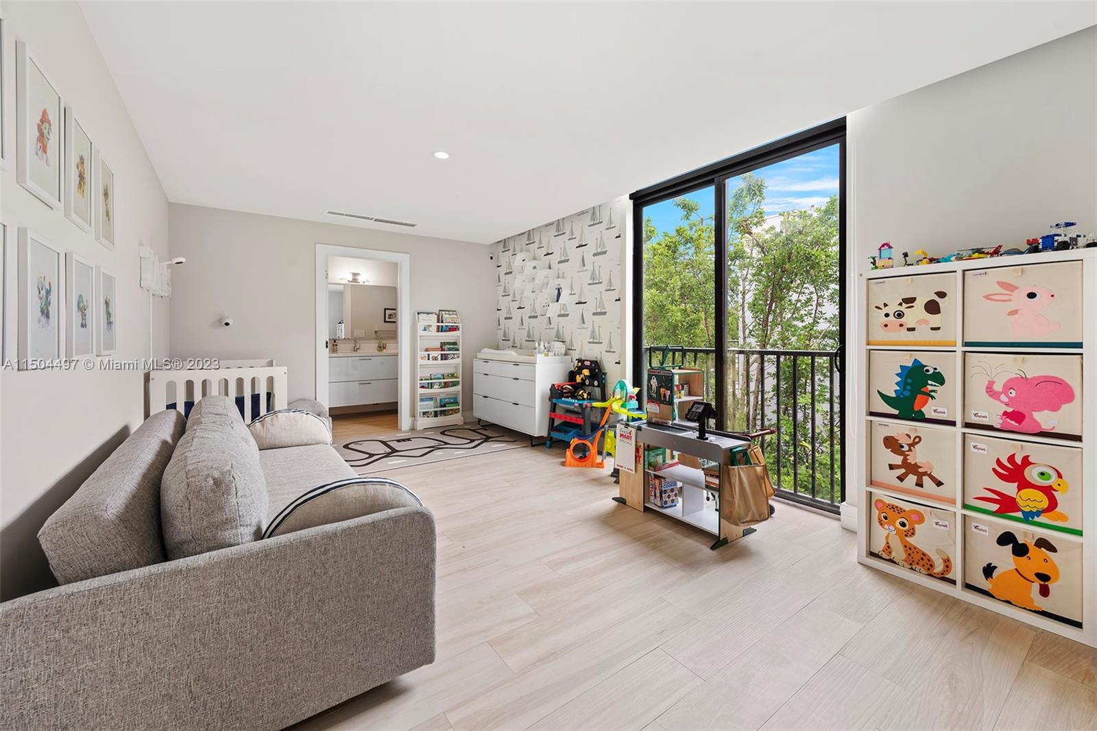 8611 Arboretum Ln, Miami, Florida 33138, 3 Bedrooms Bedrooms, ,3 BathroomsBathrooms,Residentiallease,For Rent,8611 Arboretum Ln,A11504497