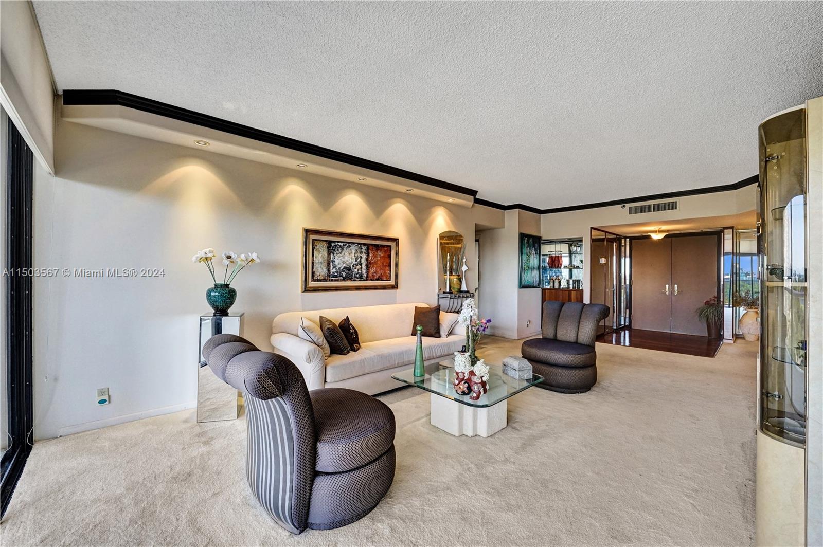 20281 E Country Club Dr 903, Aventura, Florida 33180, 2 Bedrooms Bedrooms, ,2 BathroomsBathrooms,Residential,For Sale,20281 E Country Club Dr 903,A11503567