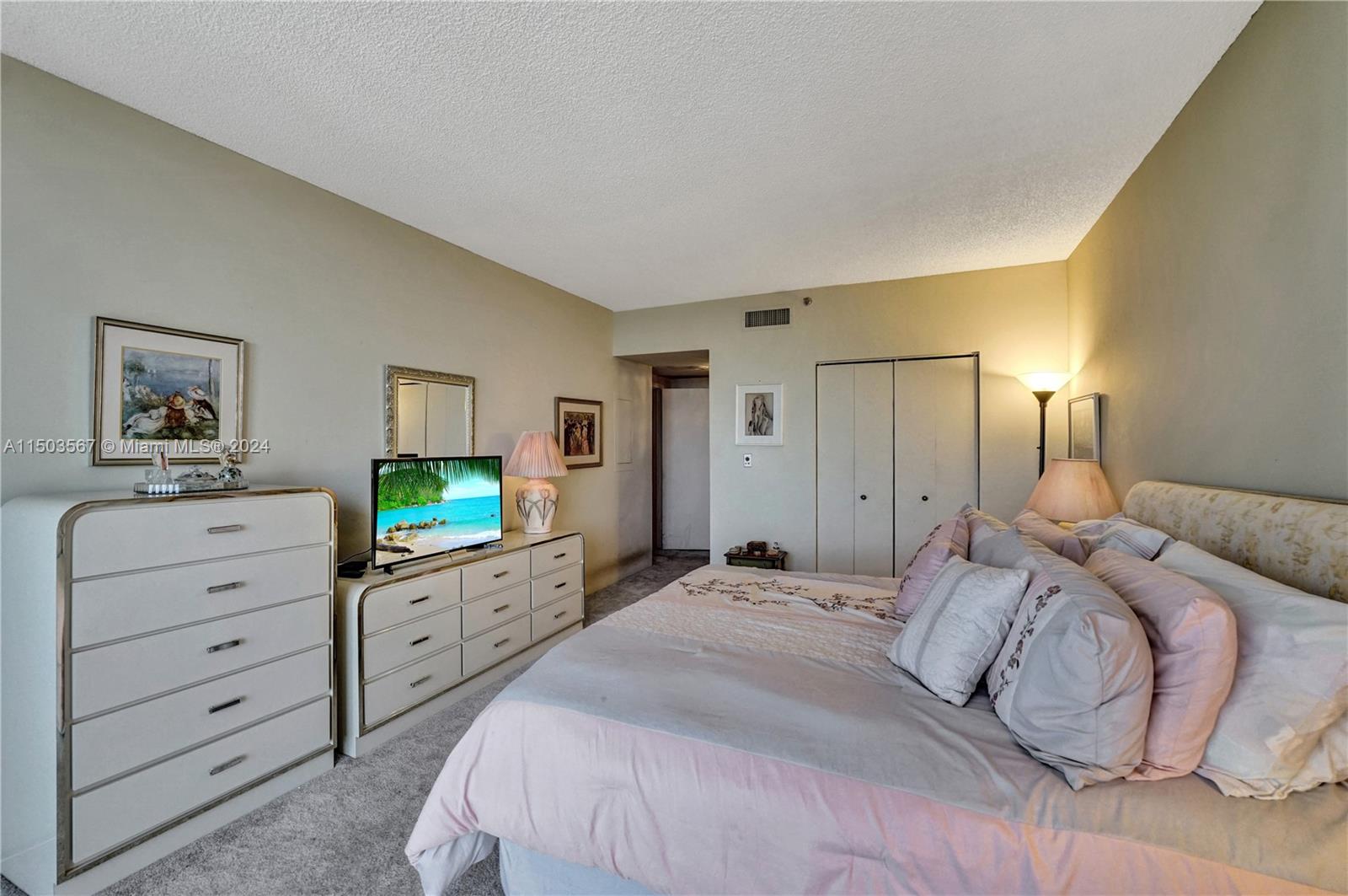 20281 E Country Club Dr 903, Aventura, Florida 33180, 2 Bedrooms Bedrooms, ,2 BathroomsBathrooms,Residential,For Sale,20281 E Country Club Dr 903,A11503567