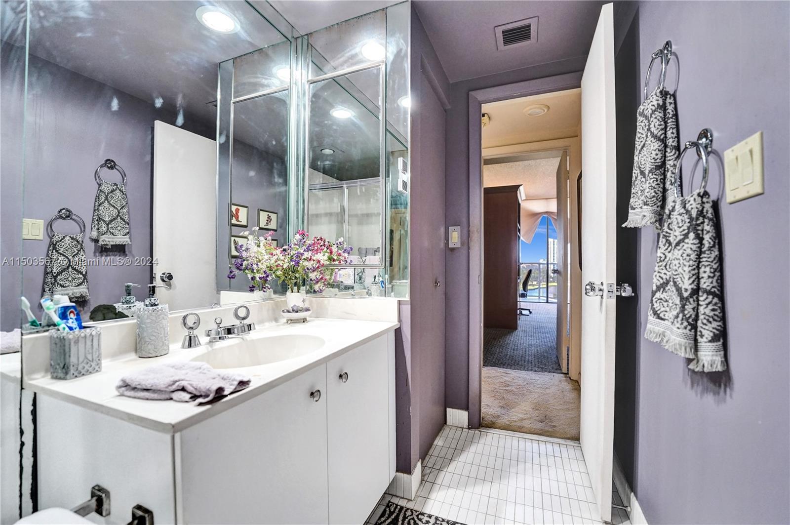 20281 E Country Club Dr 903, Aventura, Florida 33180, 2 Bedrooms Bedrooms, ,2 BathroomsBathrooms,Residential,For Sale,20281 E Country Club Dr 903,A11503567