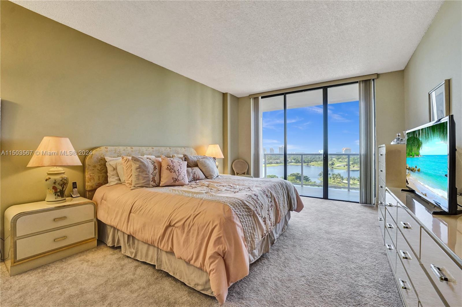 20281 E Country Club Dr 903, Aventura, Florida 33180, 2 Bedrooms Bedrooms, ,2 BathroomsBathrooms,Residential,For Sale,20281 E Country Club Dr 903,A11503567