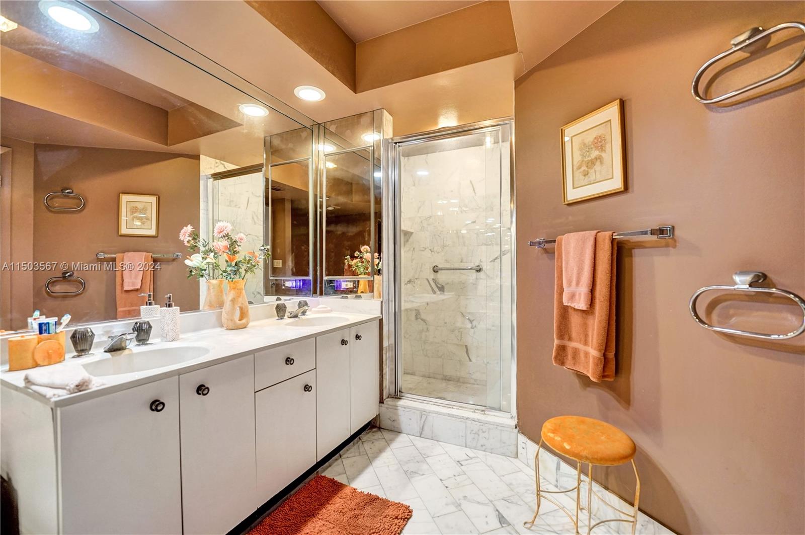 20281 E Country Club Dr 903, Aventura, Florida 33180, 2 Bedrooms Bedrooms, ,2 BathroomsBathrooms,Residential,For Sale,20281 E Country Club Dr 903,A11503567