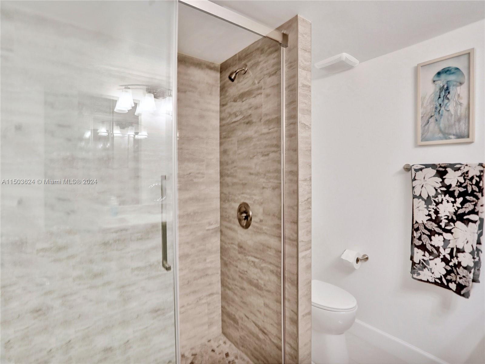 100 Golden Isles Dr 1007 (Available May 1), Hallandale Beach, Florida 33009, 1 Bedroom Bedrooms, ,2 BathroomsBathrooms,Residentiallease,For Rent,100 Golden Isles Dr 1007 (Available May 1),A11503624