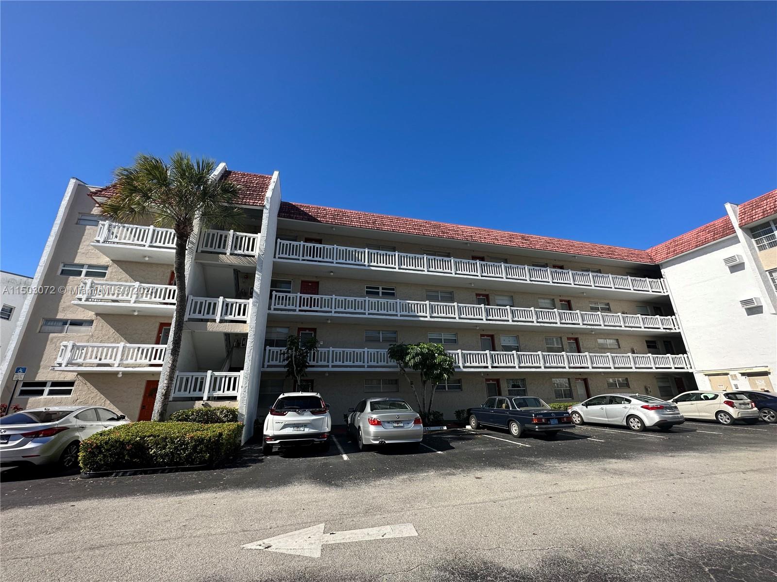 3521 Inverrary Dr, Lauderhill, FL, 33319 United States, 2 Bedrooms Bedrooms, ,2 BathroomsBathrooms,Residential,For Sale,Inverrary Dr,A11503072