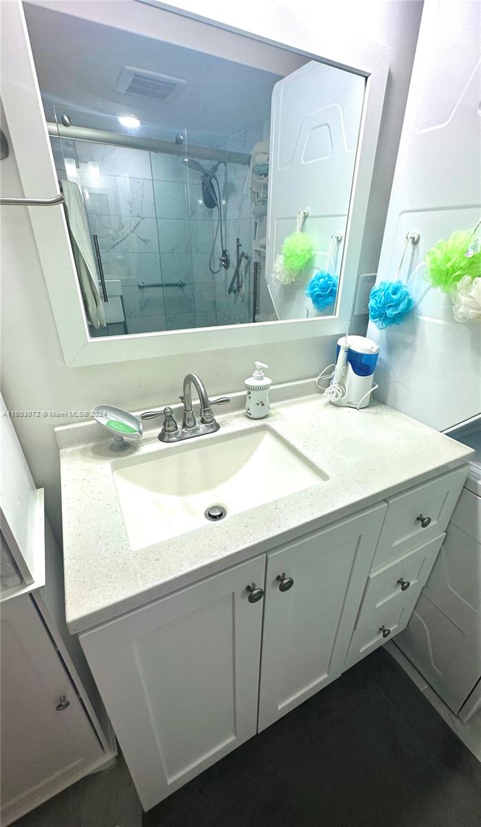 3521 Inverrary Dr, Lauderhill, FL, 33319 United States, 2 Bedrooms Bedrooms, ,2 BathroomsBathrooms,Residential,For Sale,Inverrary Dr,A11503072