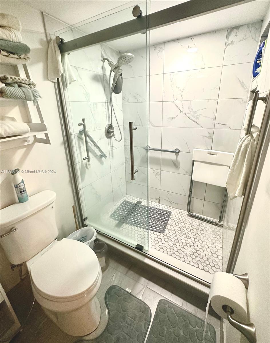 3521 Inverrary Dr, Lauderhill, FL, 33319 United States, 2 Bedrooms Bedrooms, ,2 BathroomsBathrooms,Residential,For Sale,Inverrary Dr,A11503072