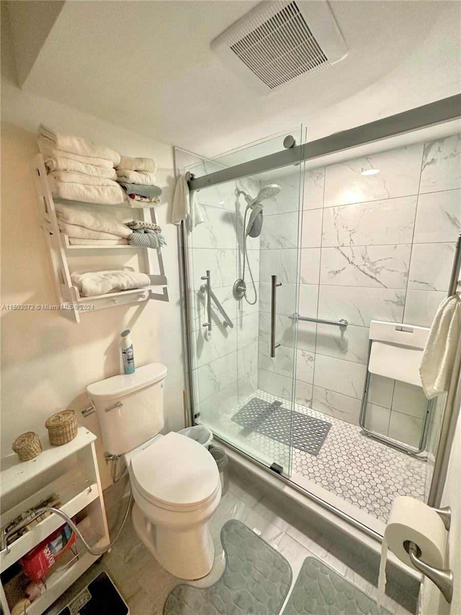 3521 Inverrary Dr, Lauderhill, FL, 33319 United States, 2 Bedrooms Bedrooms, ,2 BathroomsBathrooms,Residential,For Sale,Inverrary Dr,A11503072