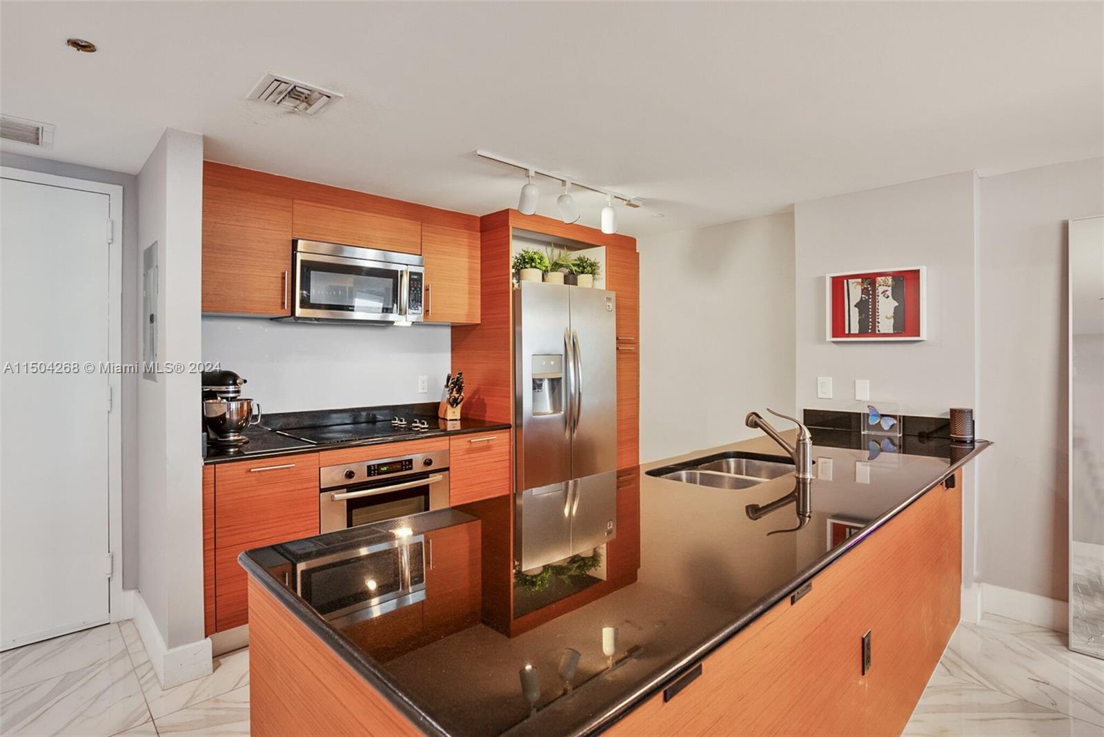 50 Biscayne Blvd 4611, Miami, Florida 33132, 2 Bedrooms Bedrooms, ,2 BathroomsBathrooms,Residential,For Sale,50 Biscayne Blvd 4611,A11504268