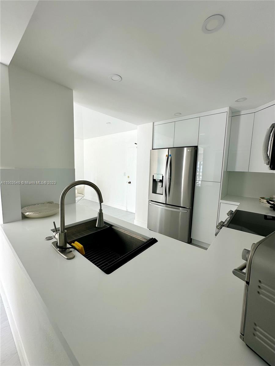 1950 S Ocean Dr 17J, Hallandale Beach, Florida 33009, 2 Bedrooms Bedrooms, ,2 BathroomsBathrooms,Residential,For Sale,1950 S Ocean Dr 17J,A11503540