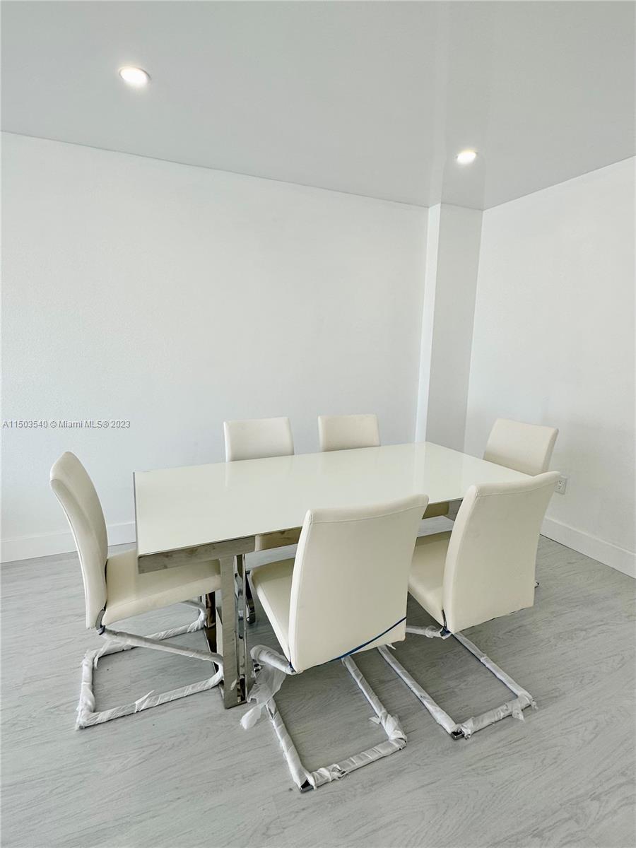 1950 S Ocean Dr 17J, Hallandale Beach, Florida 33009, 2 Bedrooms Bedrooms, ,2 BathroomsBathrooms,Residential,For Sale,1950 S Ocean Dr 17J,A11503540
