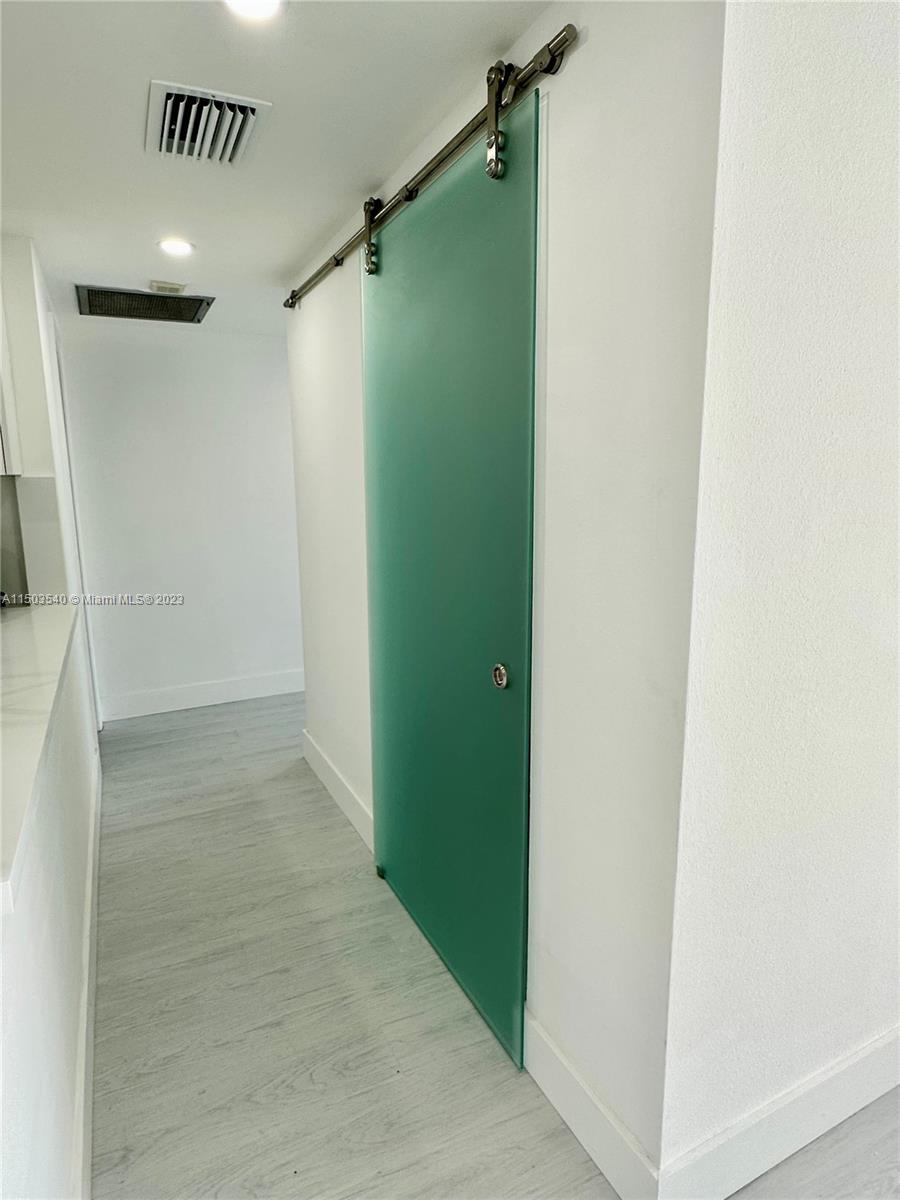 1950 S Ocean Dr 17J, Hallandale Beach, Florida 33009, 2 Bedrooms Bedrooms, ,2 BathroomsBathrooms,Residential,For Sale,1950 S Ocean Dr 17J,A11503540