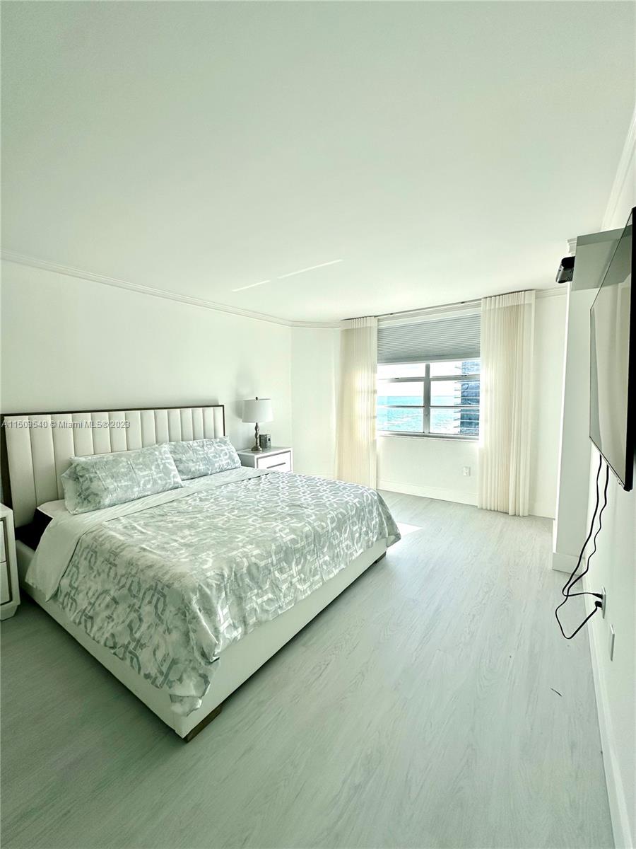 1950 S Ocean Dr 17J, Hallandale Beach, Florida 33009, 2 Bedrooms Bedrooms, ,2 BathroomsBathrooms,Residential,For Sale,1950 S Ocean Dr 17J,A11503540