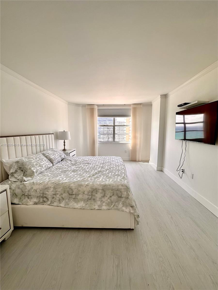 1950 S Ocean Dr 17J, Hallandale Beach, Florida 33009, 2 Bedrooms Bedrooms, ,2 BathroomsBathrooms,Residential,For Sale,1950 S Ocean Dr 17J,A11503540