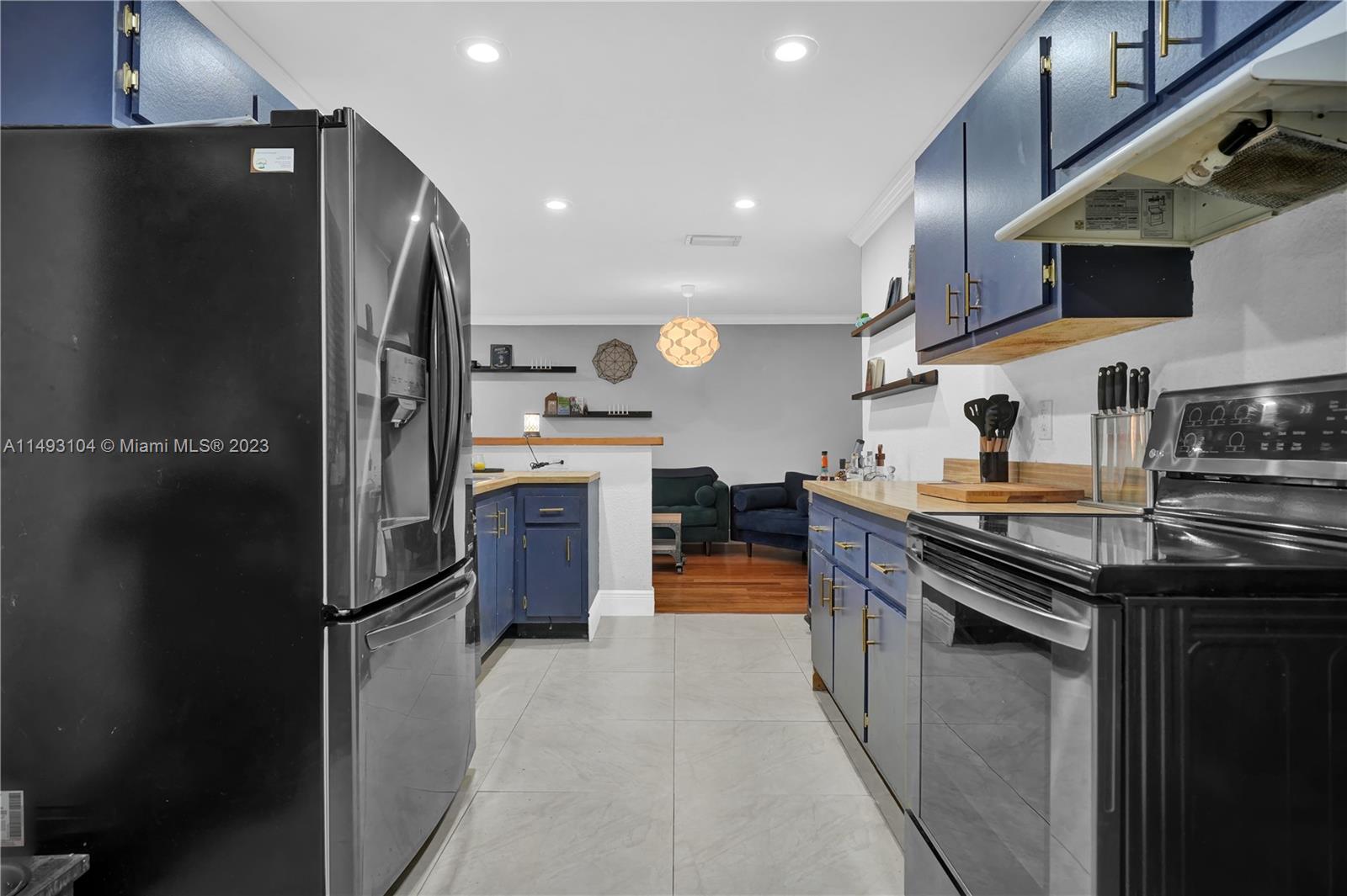 6730 24th Ter, Fort Lauderdale, FL, 33309 United States, 3 Bedrooms Bedrooms, ,2 BathroomsBathrooms,Residential,For Sale,24th Ter,A11493104