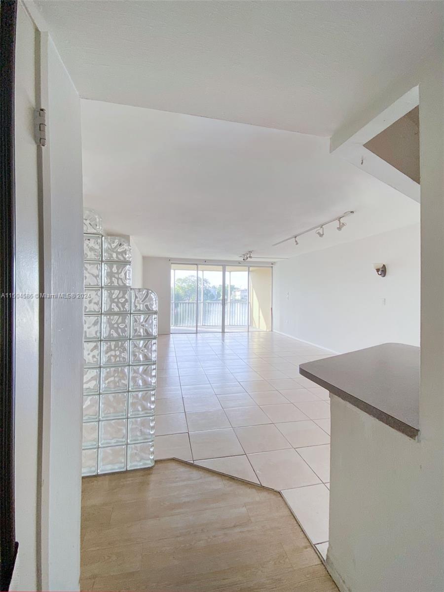 1750 191st St, Miami, FL, 33179 United States, 2 Bedrooms Bedrooms, ,2 BathroomsBathrooms,Residential,For Sale,191st St,A11504586