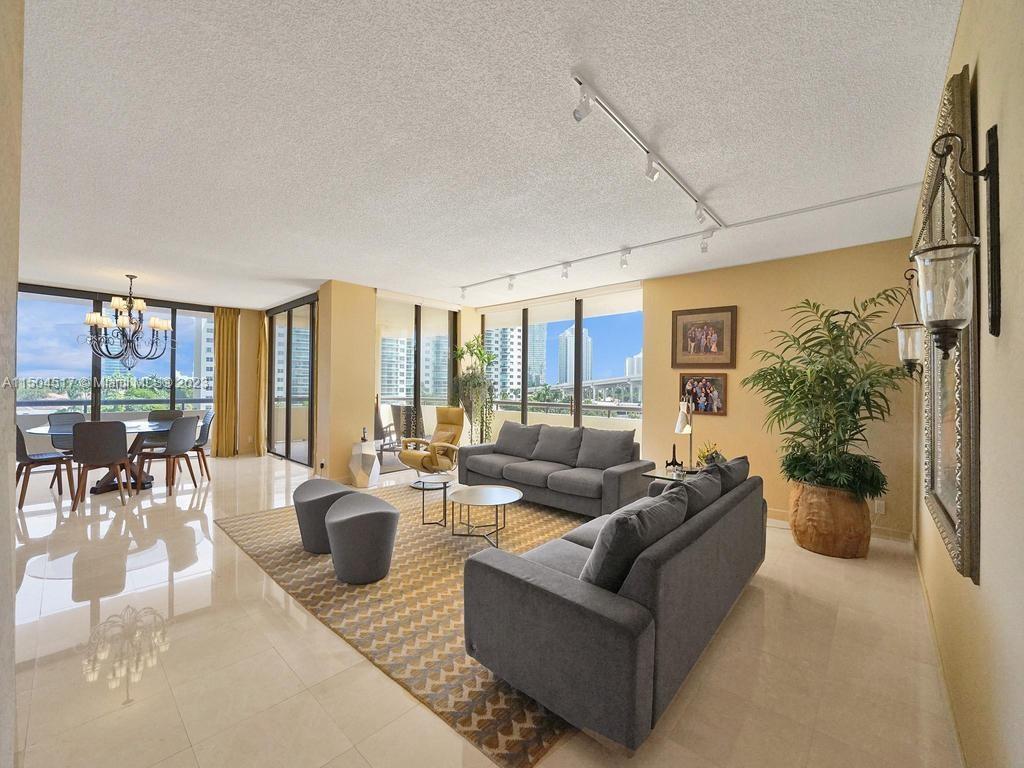 19355 Turnberry Way 3J, Aventura, Florida 33180, 3 Bedrooms Bedrooms, ,2 BathroomsBathrooms,Residentiallease,For Rent,19355 Turnberry Way 3J,A11504517