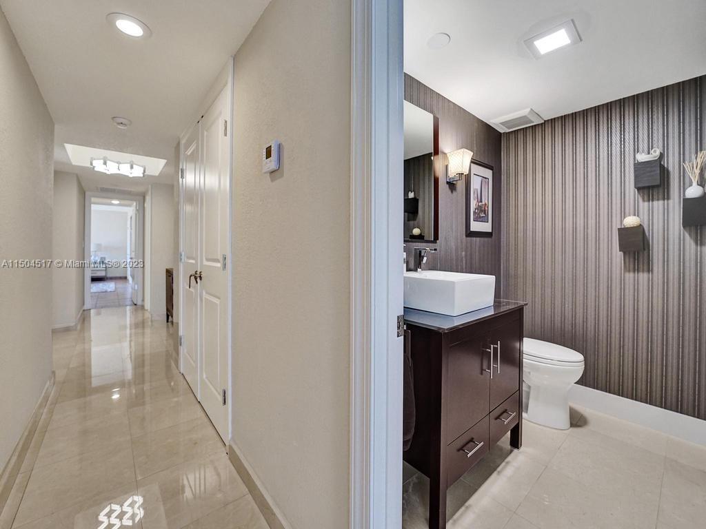 19355 Turnberry Way 3J, Aventura, Florida 33180, 3 Bedrooms Bedrooms, ,2 BathroomsBathrooms,Residentiallease,For Rent,19355 Turnberry Way 3J,A11504517