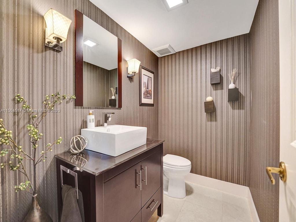 19355 Turnberry Way 3J, Aventura, Florida 33180, 3 Bedrooms Bedrooms, ,2 BathroomsBathrooms,Residentiallease,For Rent,19355 Turnberry Way 3J,A11504517