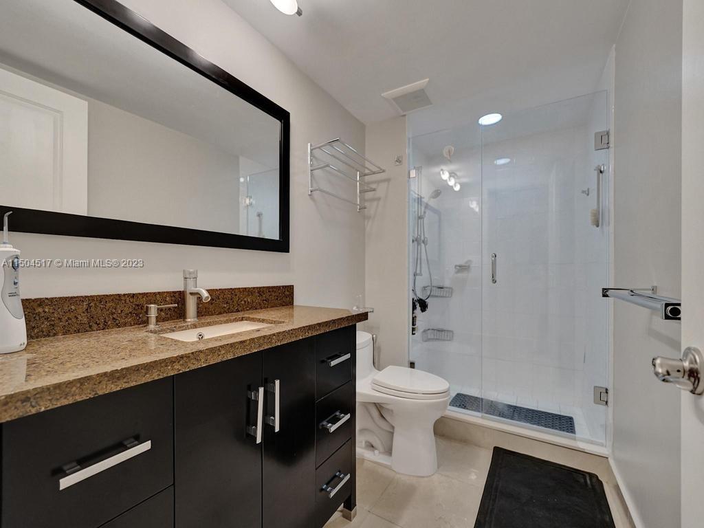 19355 Turnberry Way 3J, Aventura, Florida 33180, 3 Bedrooms Bedrooms, ,2 BathroomsBathrooms,Residentiallease,For Rent,19355 Turnberry Way 3J,A11504517