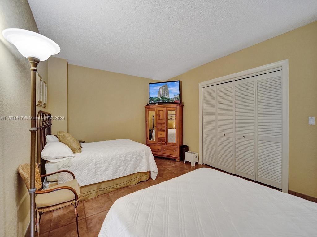 19355 Turnberry Way 3J, Aventura, Florida 33180, 3 Bedrooms Bedrooms, ,2 BathroomsBathrooms,Residentiallease,For Rent,19355 Turnberry Way 3J,A11504517