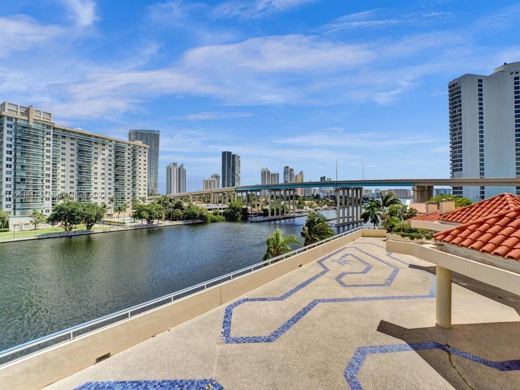 19355 Turnberry Way 3J, Aventura, Florida 33180, 3 Bedrooms Bedrooms, ,2 BathroomsBathrooms,Residentiallease,For Rent,19355 Turnberry Way 3J,A11504517