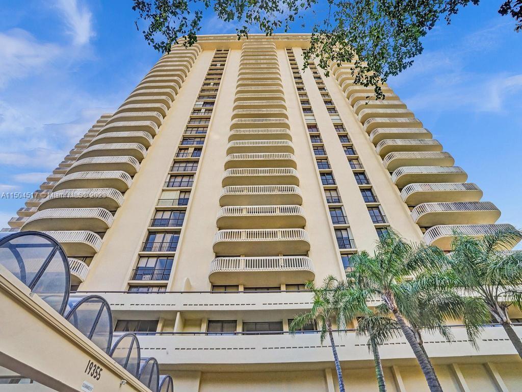 19355 Turnberry Way 3J, Aventura, Florida 33180, 3 Bedrooms Bedrooms, ,2 BathroomsBathrooms,Residentiallease,For Rent,19355 Turnberry Way 3J,A11504517