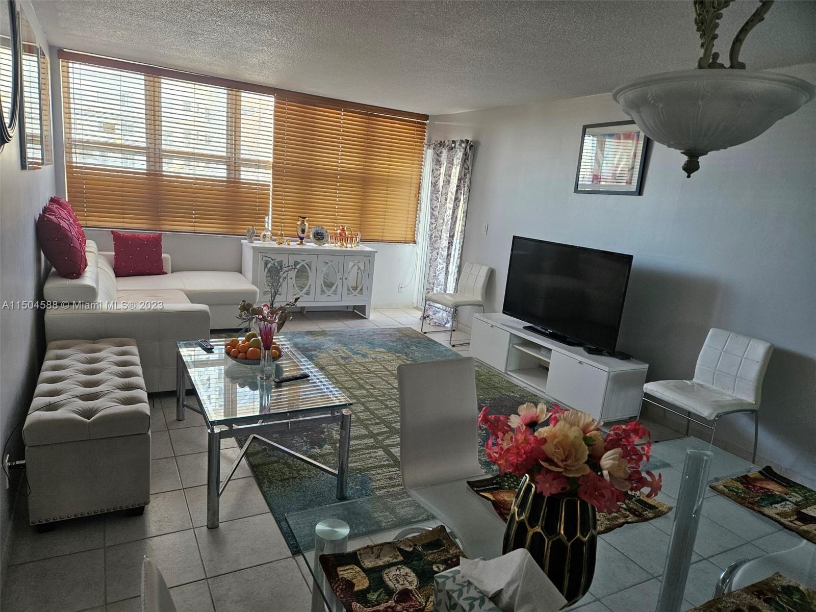 1801 S Ocean Dr 436, Hallandale Beach, Florida 33009, 1 Bedroom Bedrooms, ,1 BathroomBathrooms,Residentiallease,For Rent,1801 S Ocean Dr 436,A11504588