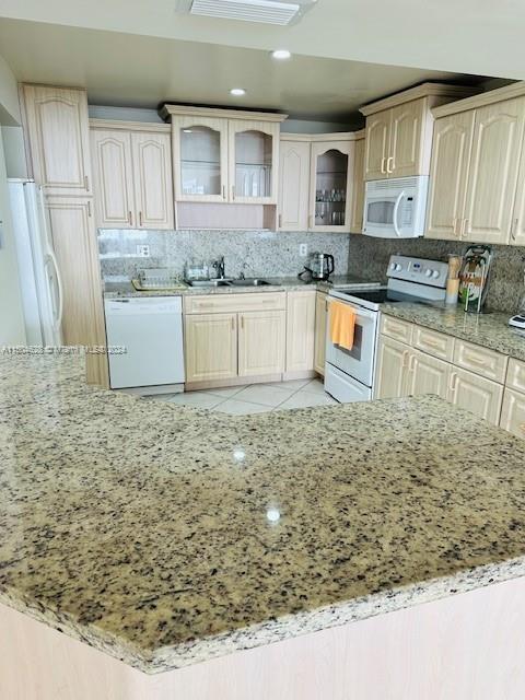 3725 S Ocean Dr 424, Hollywood, Florida 33019, 2 Bedrooms Bedrooms, ,2 BathroomsBathrooms,Residentiallease,For Rent,3725 S Ocean Dr 424,A11504628