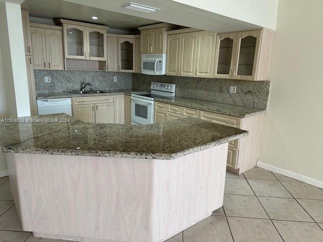 3725 S Ocean Dr 424, Hollywood, Florida 33019, 2 Bedrooms Bedrooms, ,2 BathroomsBathrooms,Residentiallease,For Rent,3725 S Ocean Dr 424,A11504628