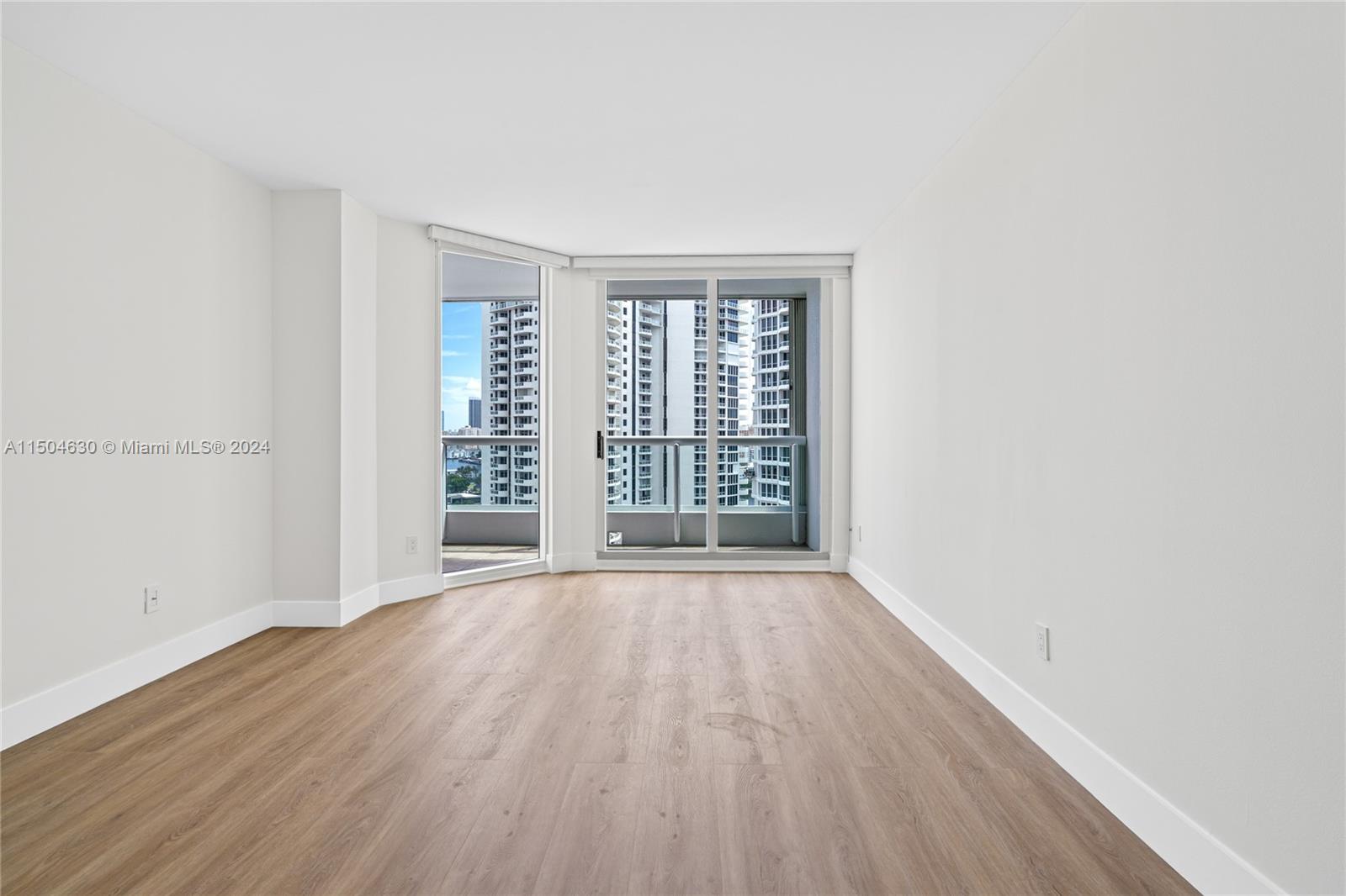 21055 Yacht Club Dr, Aventura, FL, 33180 United States, 3 Bedrooms Bedrooms, ,2 BathroomsBathrooms,Residential,For Sale,Yacht Club Dr,A11504630