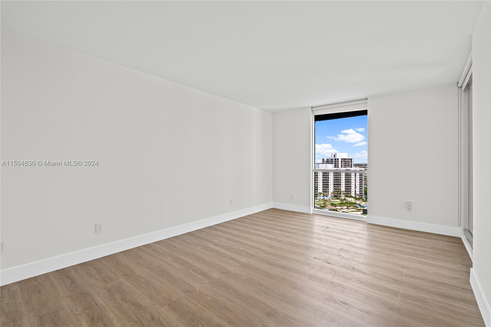 21055 Yacht Club Dr, Aventura, FL, 33180 United States, 3 Bedrooms Bedrooms, ,2 BathroomsBathrooms,Residential,For Sale,Yacht Club Dr,A11504630