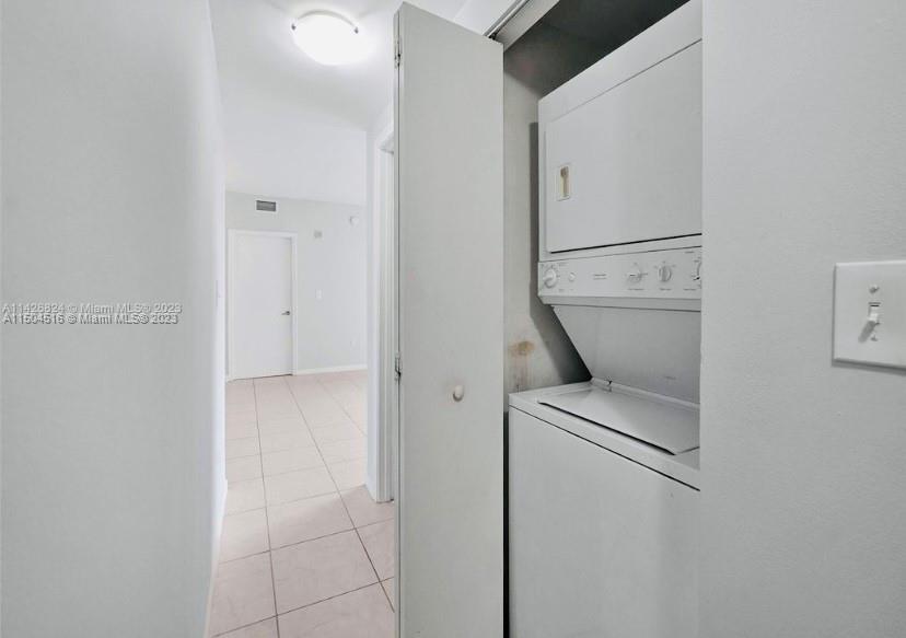 18800 NE 29th Ave 527, Aventura, Florida 33180, 2 Bedrooms Bedrooms, ,2 BathroomsBathrooms,Residentiallease,For Rent,18800 NE 29th Ave 527,A11504516