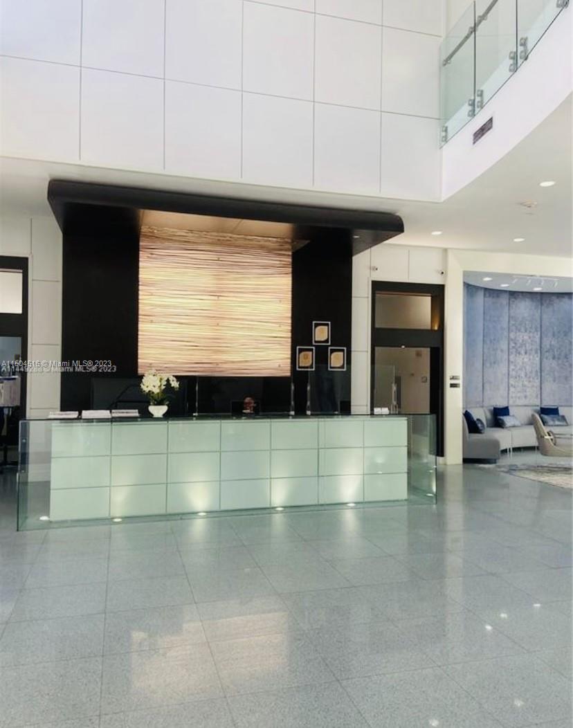 18800 NE 29th Ave 527, Aventura, Florida 33180, 2 Bedrooms Bedrooms, ,2 BathroomsBathrooms,Residentiallease,For Rent,18800 NE 29th Ave 527,A11504516