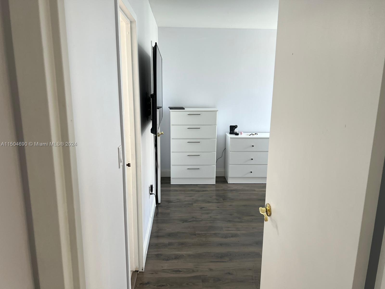 17570 Atlantic Blvd, Sunny Isles Beach, FL, 33160 United States, 1 Bedroom Bedrooms, ,1 BathroomBathrooms,Residential,For Sale,Atlantic Blvd,A11504690