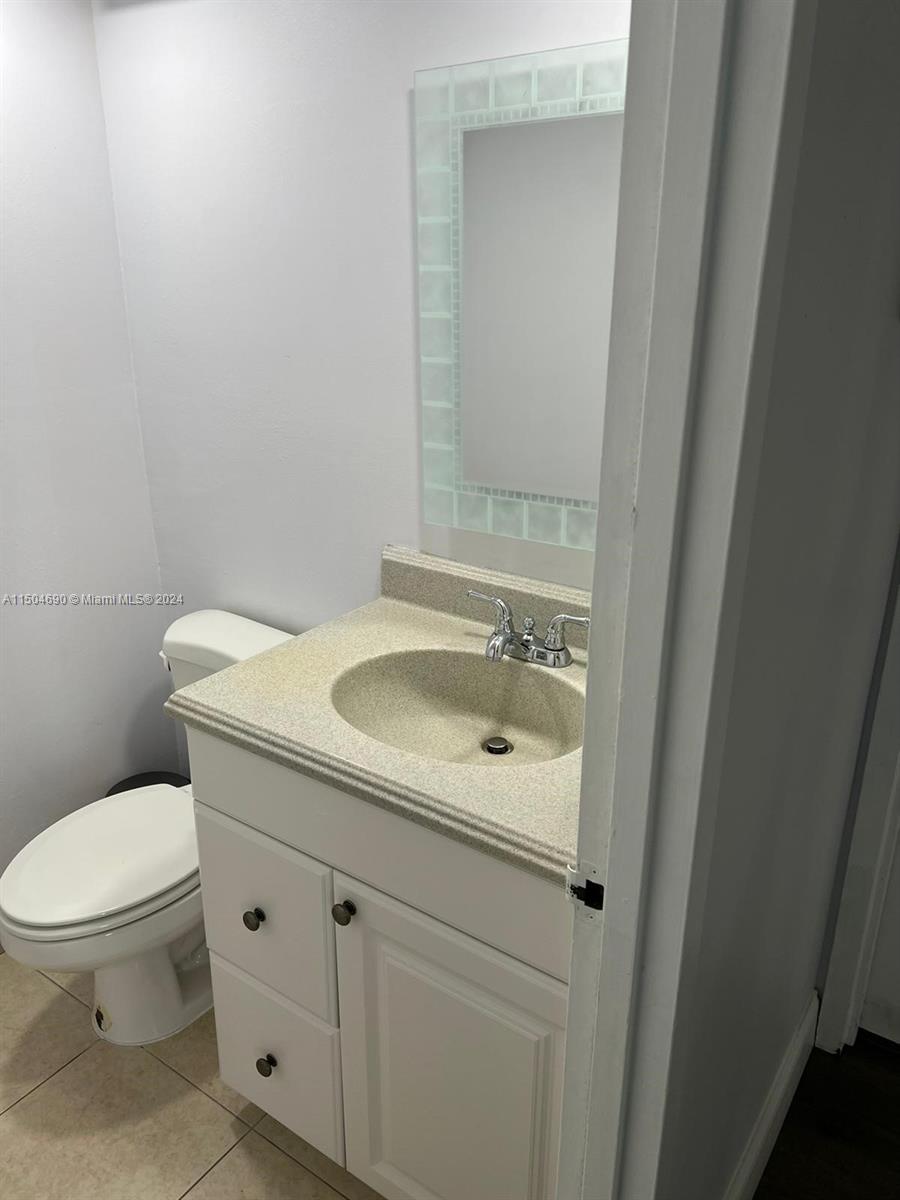 17570 Atlantic Blvd, Sunny Isles Beach, FL, 33160 United States, 1 Bedroom Bedrooms, ,1 BathroomBathrooms,Residential,For Sale,Atlantic Blvd,A11504690