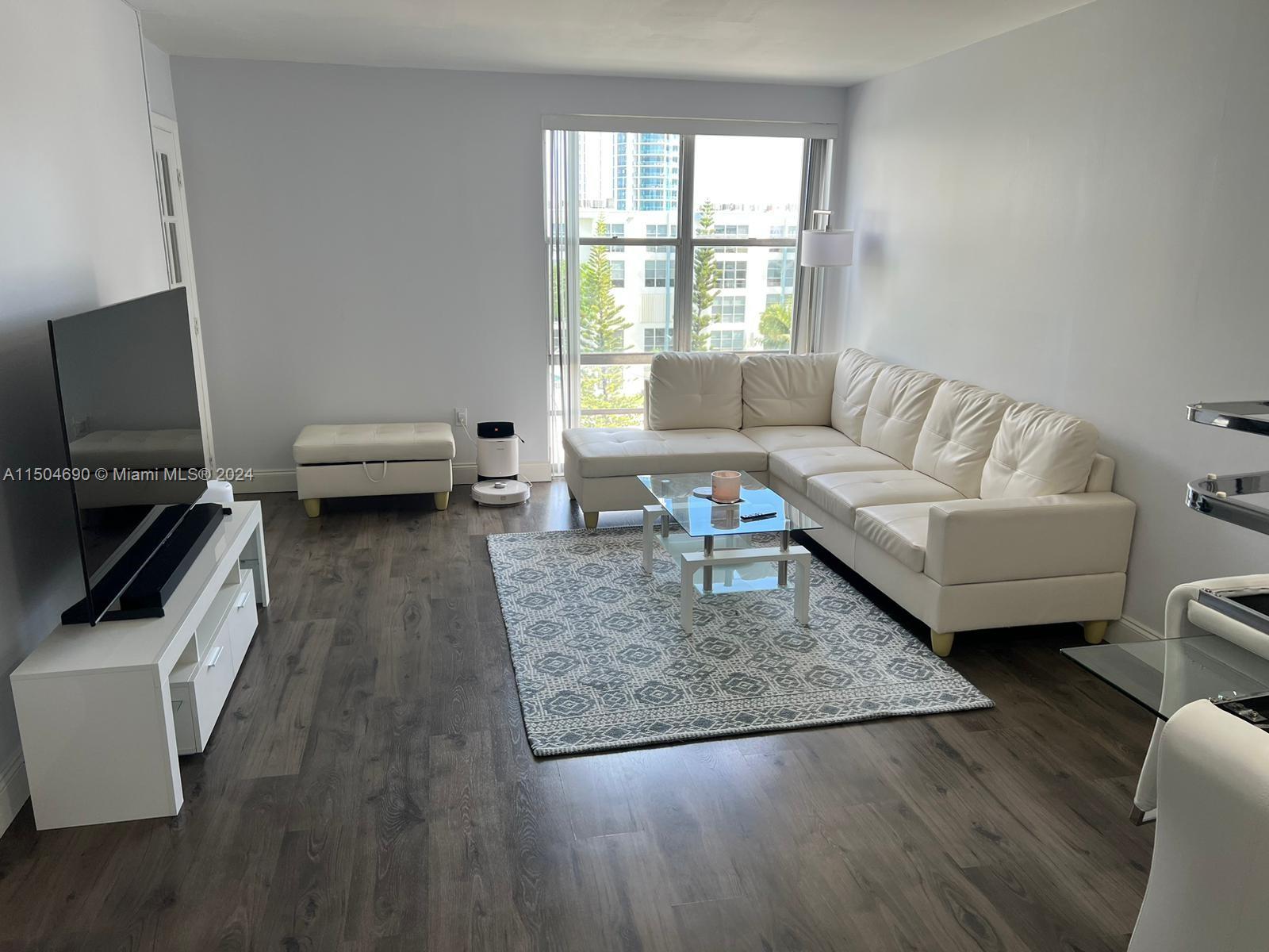 17570 Atlantic Blvd, Sunny Isles Beach, FL, 33160 United States, 1 Bedroom Bedrooms, ,1 BathroomBathrooms,Residential,For Sale,Atlantic Blvd,A11504690