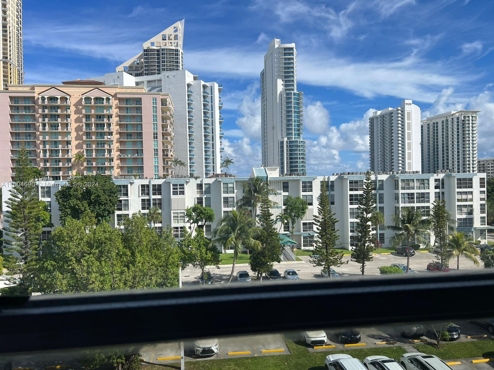 17570 Atlantic Blvd, Sunny Isles Beach, FL, 33160 United States, 1 Bedroom Bedrooms, ,1 BathroomBathrooms,Residential,For Sale,Atlantic Blvd,A11504690