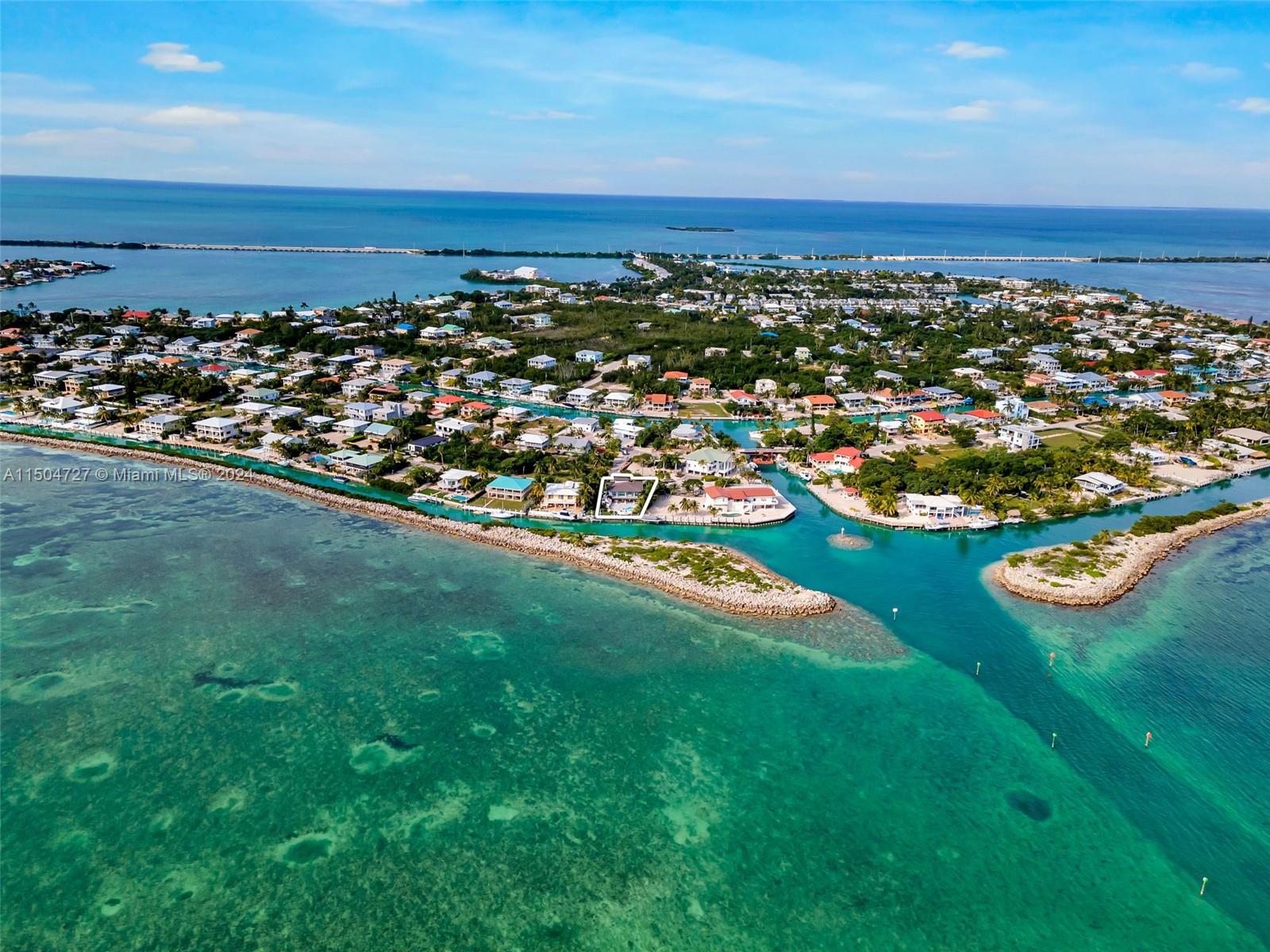 210 Seaview Cir, Marathon, FL, 33050 United States, 4 Bedrooms Bedrooms, ,4 BathroomsBathrooms,Residential,For Sale,Seaview Cir,A11504727