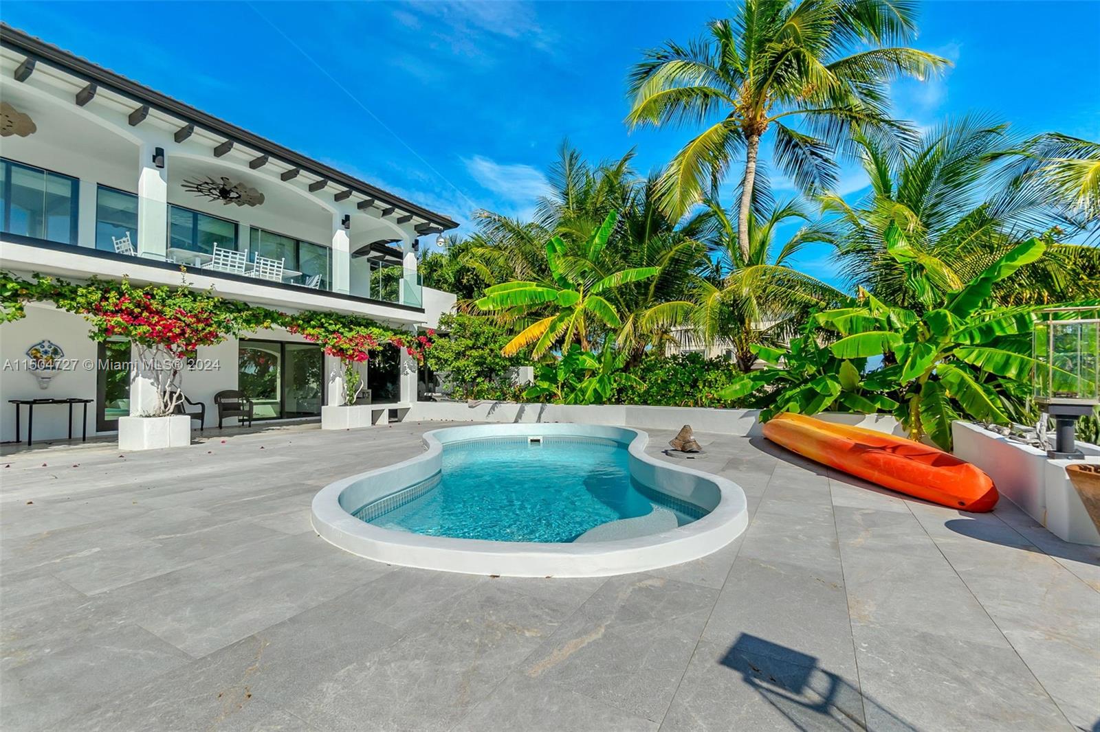 210 Seaview Cir, Marathon, FL, 33050 United States, 4 Bedrooms Bedrooms, ,4 BathroomsBathrooms,Residential,For Sale,Seaview Cir,A11504727