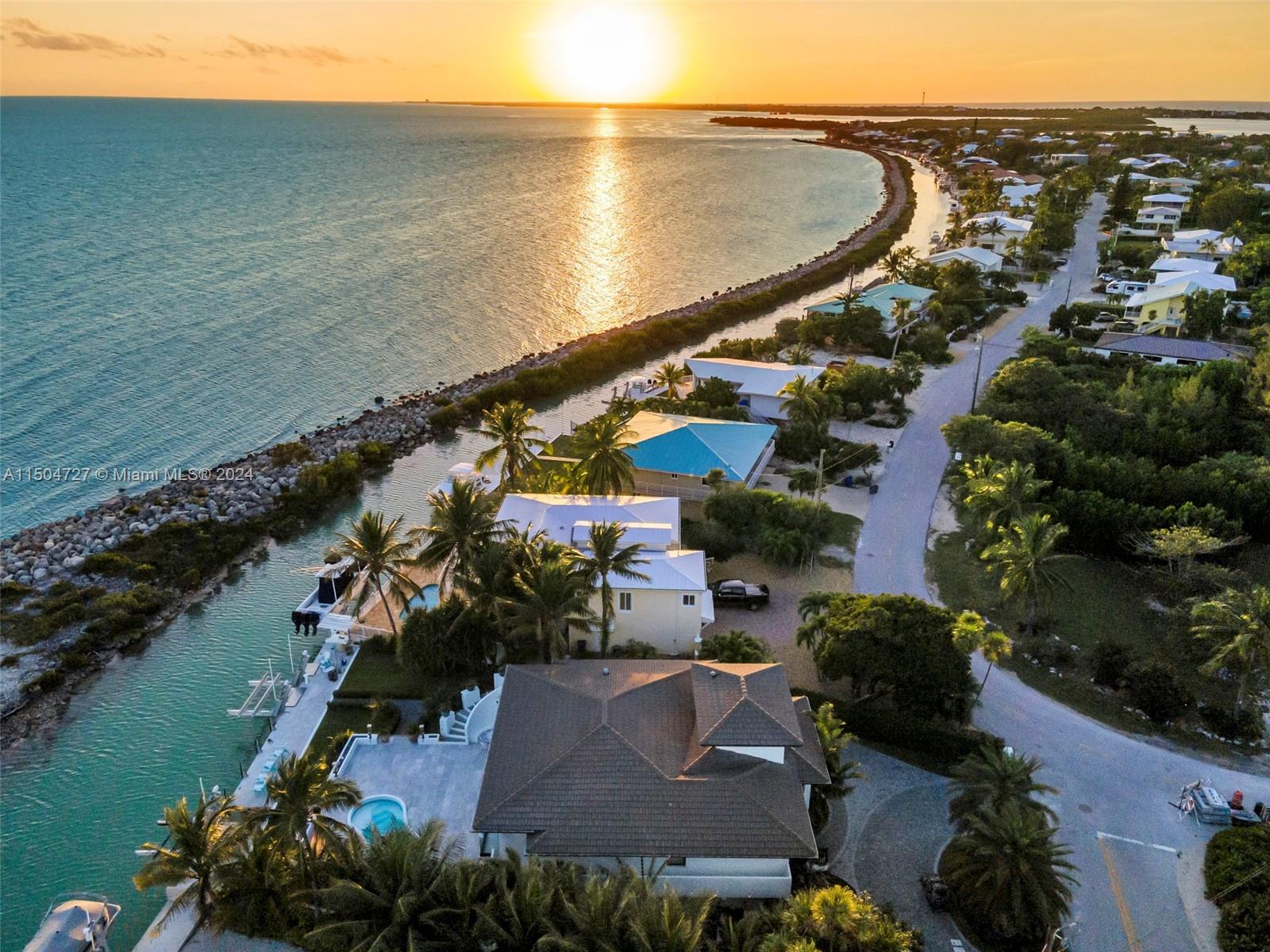 210 Seaview Cir, Marathon, FL, 33050 United States, 4 Bedrooms Bedrooms, ,4 BathroomsBathrooms,Residential,For Sale,Seaview Cir,A11504727