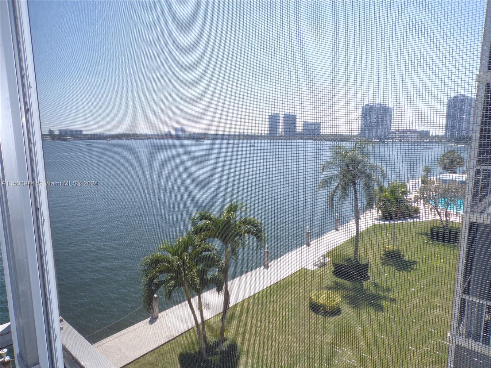 3010 Marcos Dr R403, Aventura, Florida 33160, 1 Bedroom Bedrooms, ,1 BathroomBathrooms,Residential,For Sale,3010 Marcos Dr R403,A11503944