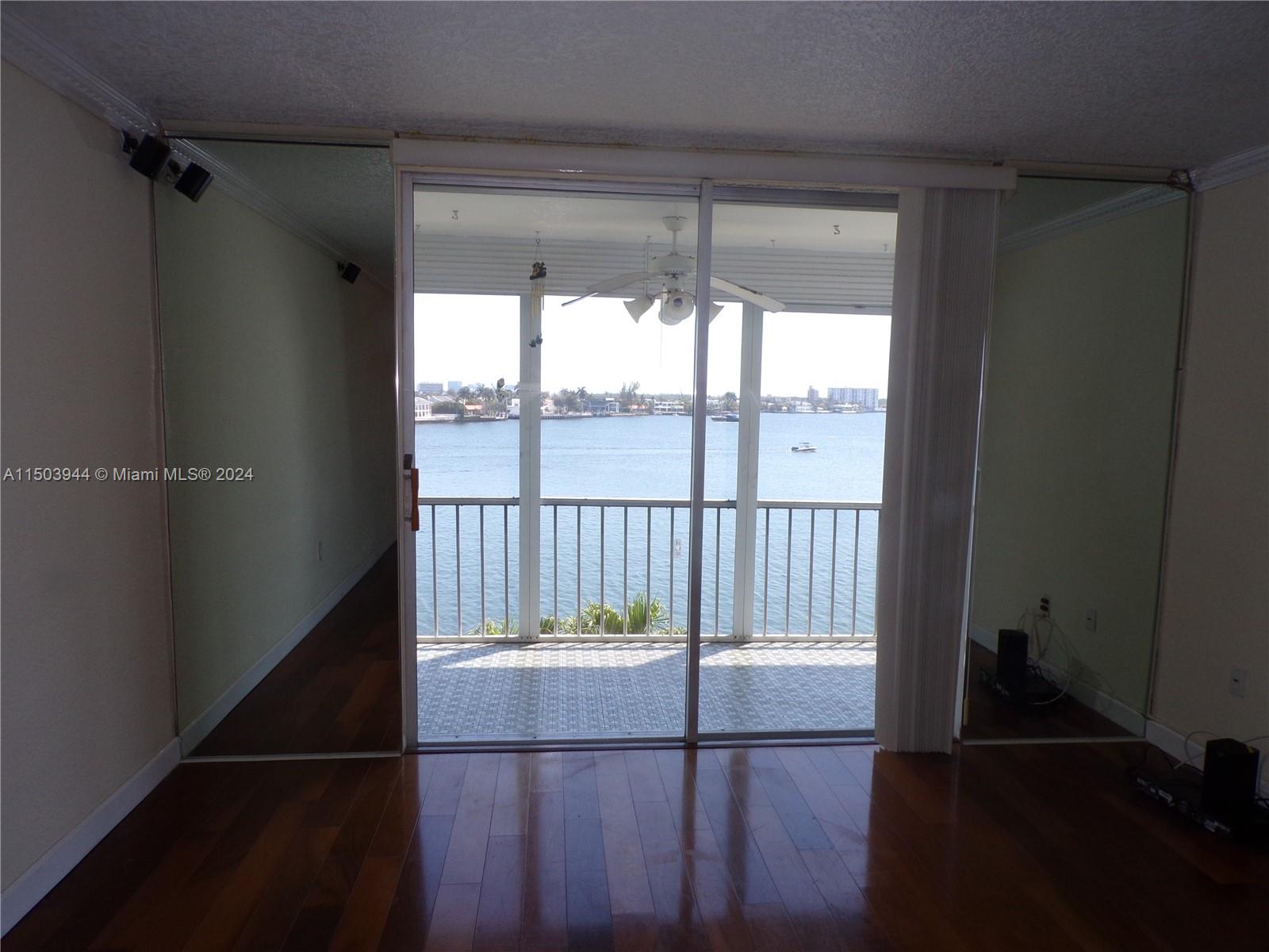 3010 Marcos Dr R403, Aventura, Florida 33160, 1 Bedroom Bedrooms, ,1 BathroomBathrooms,Residential,For Sale,3010 Marcos Dr R403,A11503944
